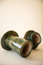 Carregar imagem no visualizador da galeria, par de jarras Joaquim e Joaquina
